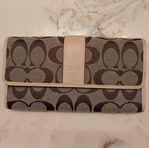 Coach wallet